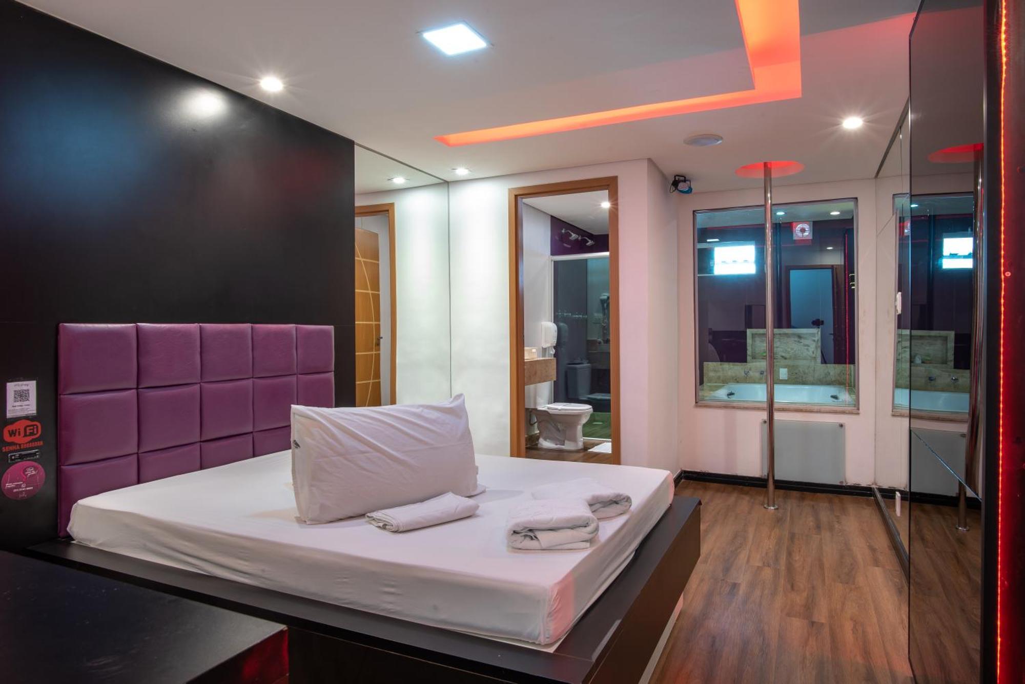 Motel Fantasy 4 (Adults Only) Бело Оризонти Екстериор снимка